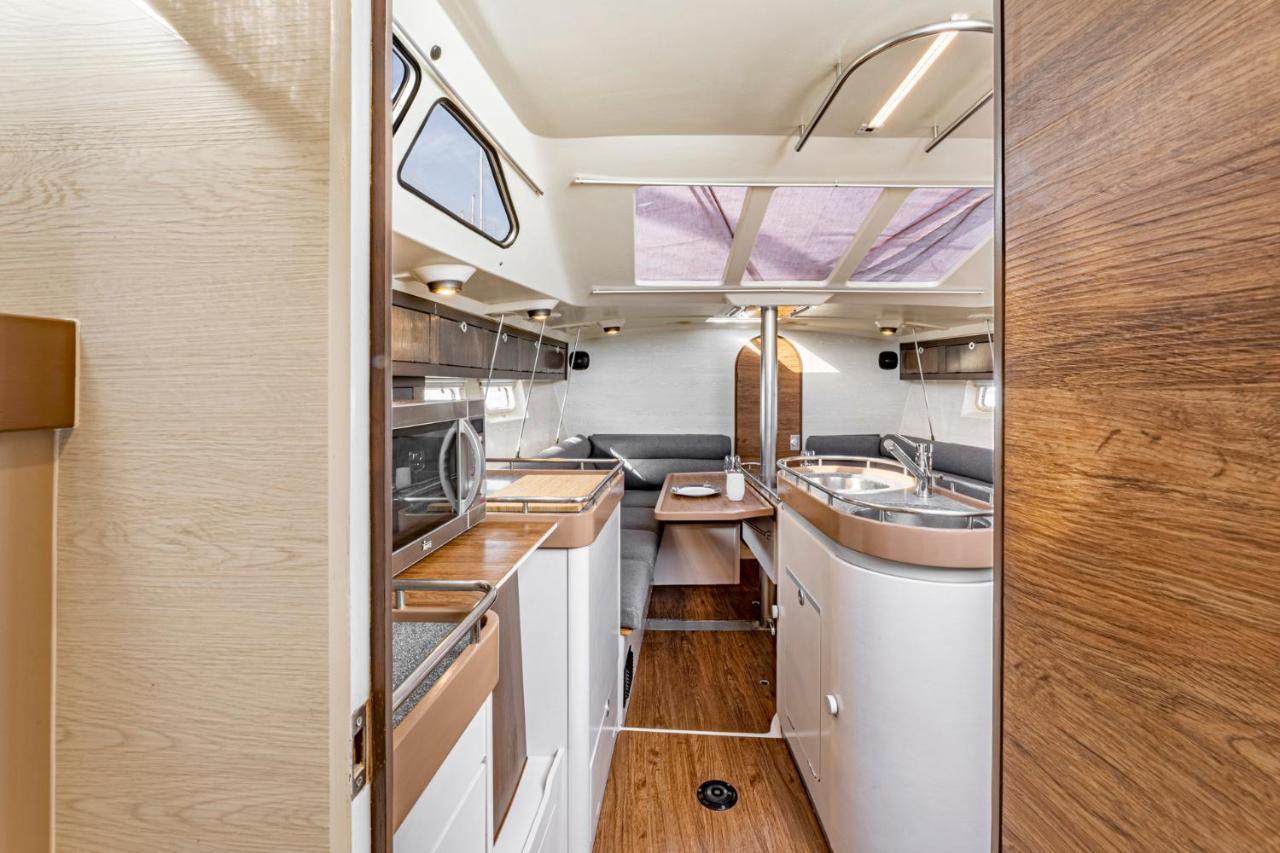 Relaxing Stay On A 38Ft Sail Yacht Arrecife  Exteriér fotografie