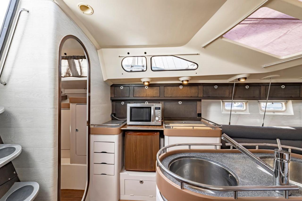 Relaxing Stay On A 38Ft Sail Yacht Arrecife  Exteriér fotografie